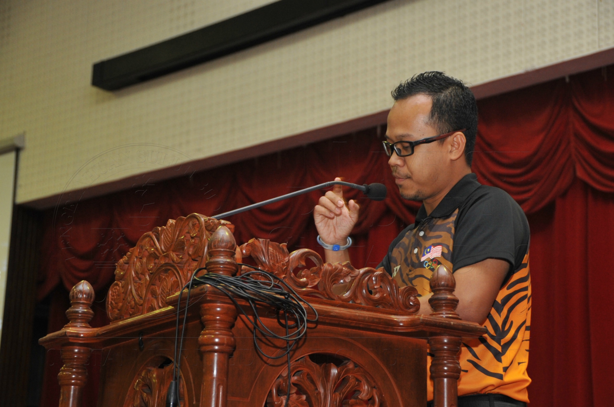 PRO15 158 CATUR HAS 9361